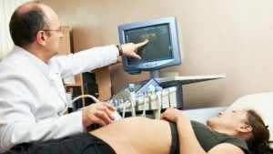 Скрининговое УЗИ проводится во время беременности в определенные сроки 