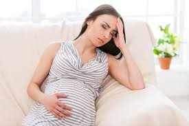 Отклонение от нормы ХГЧ при беременности может свидетельствовать о каких-то проблемах и осложнениях в организме женщины 