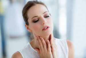 Чаще всего увеличение щитовидки вызывают гормональные перестройки в организме