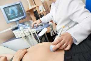 Чаще всего патология диагностируется во время беременности с помощью УЗИ